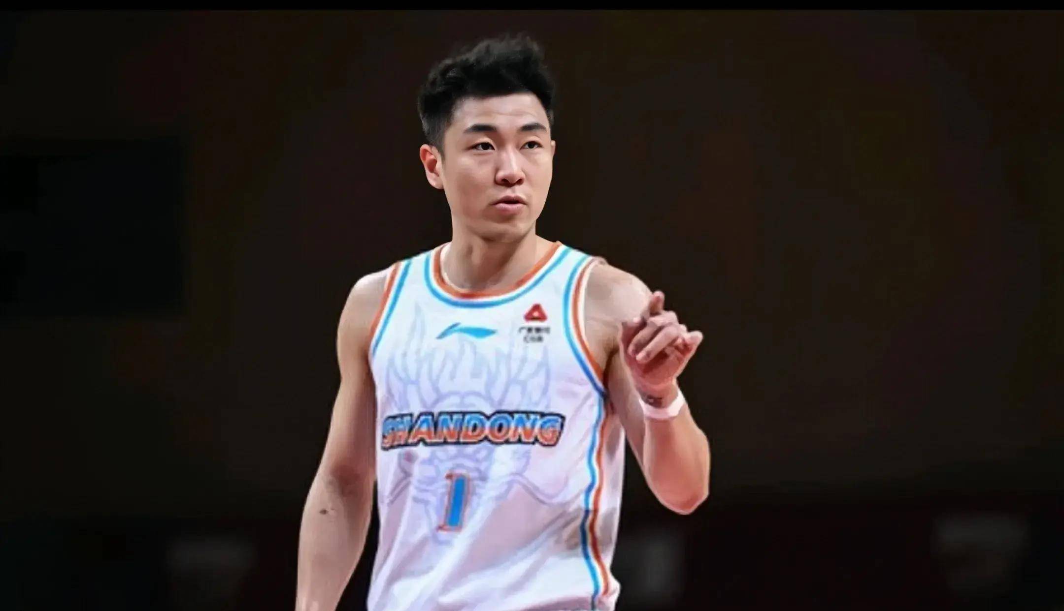 赛前体能课后;斯图加特外线爆发备战CBA常规赛;媒体盛赞;年轻球员得到机会(尤文图斯迎战斯图加特) 赛前体能课后;斯图加特外线爆发备战CBA常规赛;媒体盛赞;年轻球员得到机会(尤文图斯迎战斯图加特)