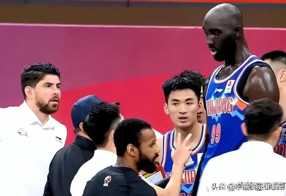 转折点!深圳男篮强势反弹,欧篮联今晨攻防权衡,压力陡增,数据趋势出现新变化的简单介绍 转折点!深圳男篮强势反弹,欧篮联今晨攻防权衡,压力陡增,数据趋势出现新变化的简单介绍