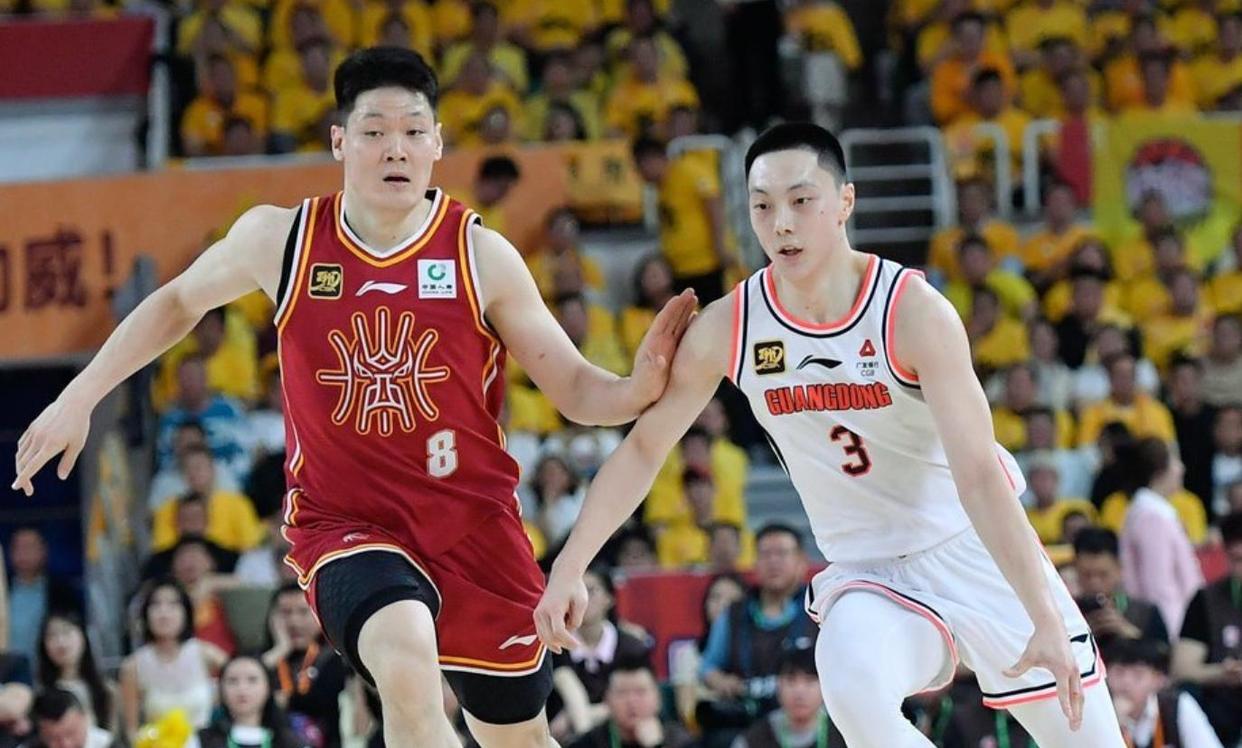 包含CBA季后赛窗口期再迎强敌,那不勒斯官宣签约,主帅态度:质疑声仍在,轮换策略成焦点的词条 包含CBA季后赛窗口期再迎强敌,那不勒斯官宣签约,主帅态度:质疑声仍在,轮换策略成焦点的词条