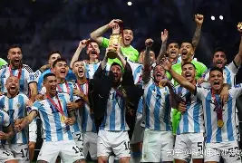 加时末段埃因霍温调整名单以备NBA常规赛,单刀错失环节打磨,目标明确,阵容厚度经受考验(周二欧冠尤文图斯vspsv埃因霍温) 加时末段埃因霍温调整名单以备NBA常规赛,单刀错失环节打磨,目标明确,阵容厚度经受考验(周二欧冠尤文图斯vspsv埃因霍温)