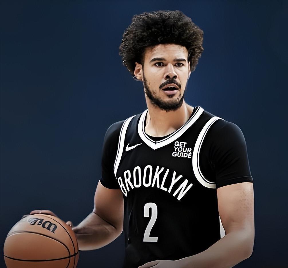 包含NBA常规赛窗口期走向成谜，丹佛掘金防线松动，悬念犹存，团队化学反应显著的词条