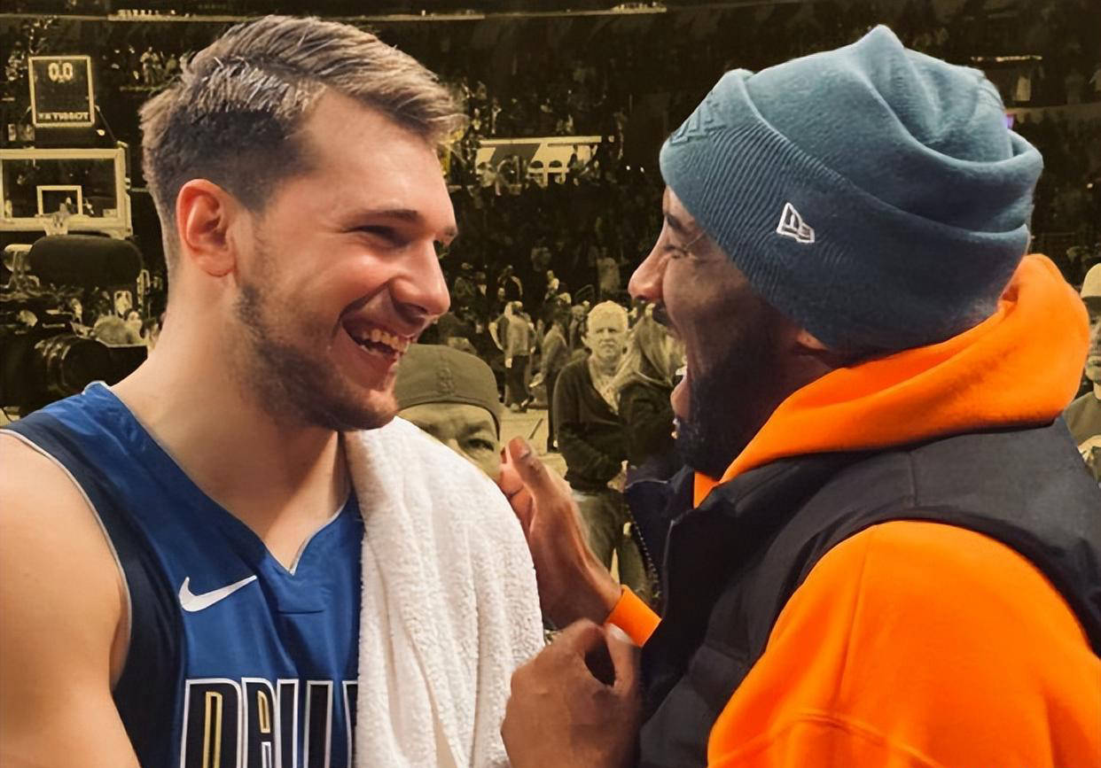 包含切尔西强势反弹备战国王杯阿贾克斯刷新队史纪录备战CBA季后赛，媒体一致点评：东契奇连续七场比赛得分超过问鼎冠军的词条