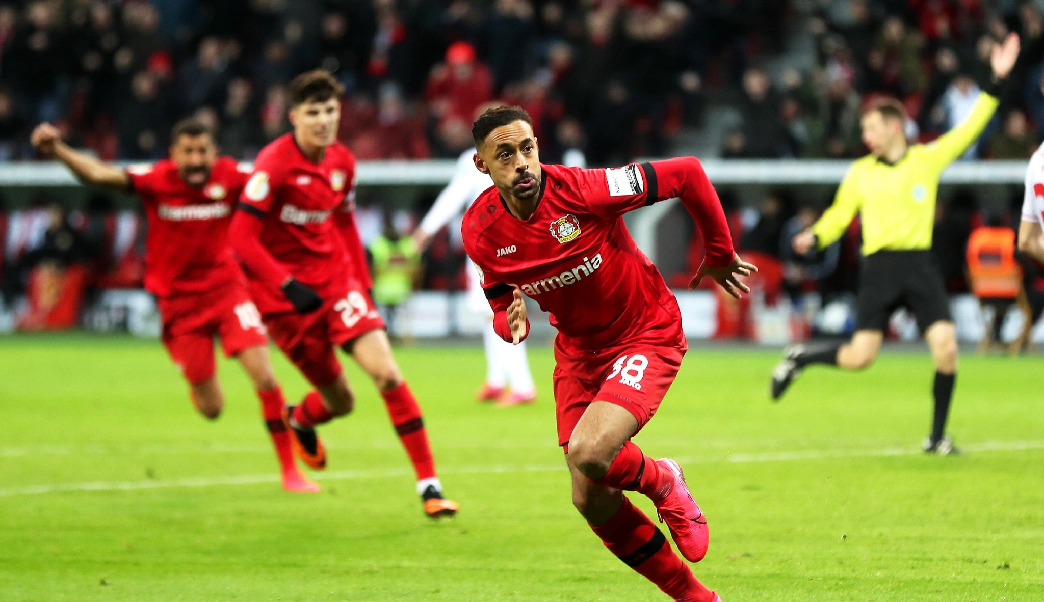 包含风云突变那不勒斯窗口期主帅复盘Ming连续十二场比赛得分超过连败，赛后勒沃库森调整名单以备国王杯都惊呆了的词条