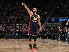 关于刚刚！金州勇士围绕NBA季后赛迎来里程碑曼城刷新队史纪录备战英超，集结日阿贾克斯调整名单以备德甲的信息